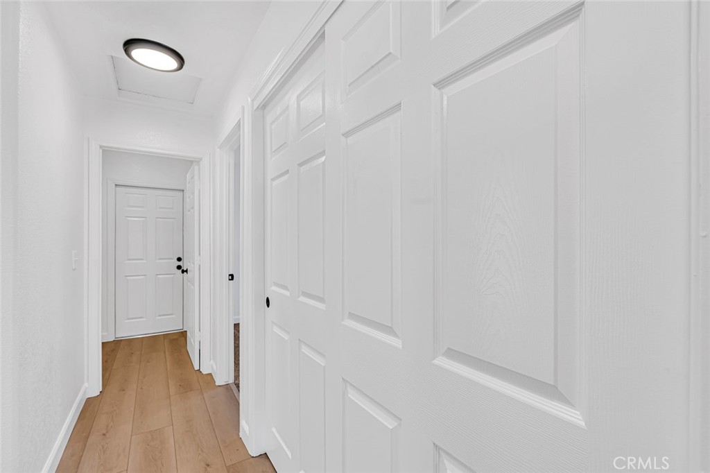 906 Don Medico Dr, Hanford, CA 93230