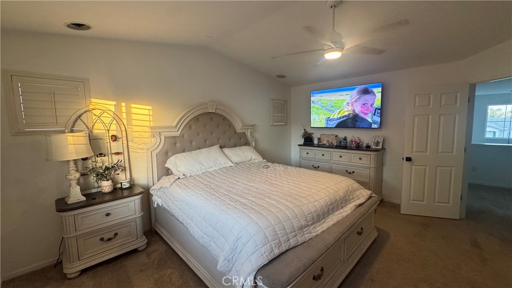 2174 W Picadilly, Hanford, CA 93230