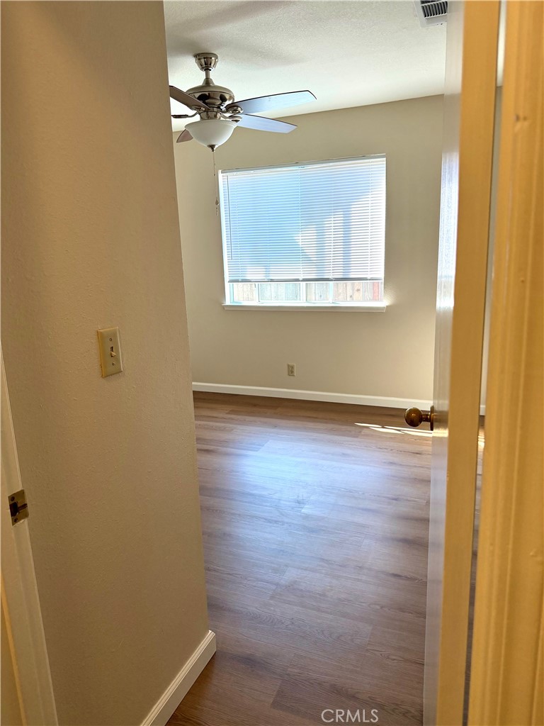 990 Heartwood, Hanford, CA 93230