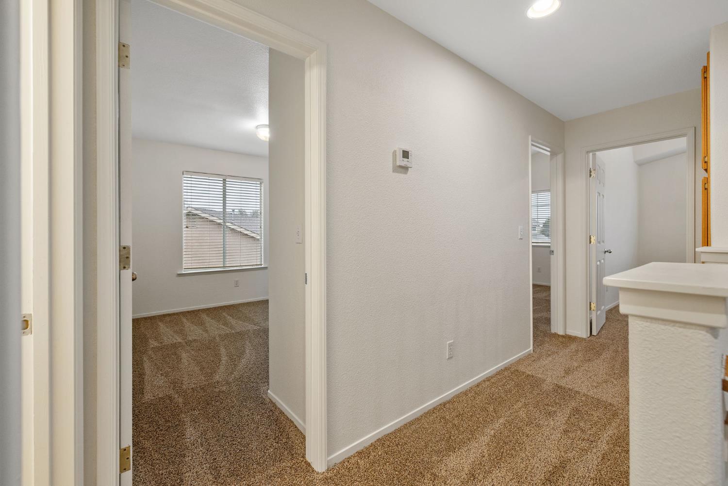 3232 N Zion Cir, Hanford, CA 93230