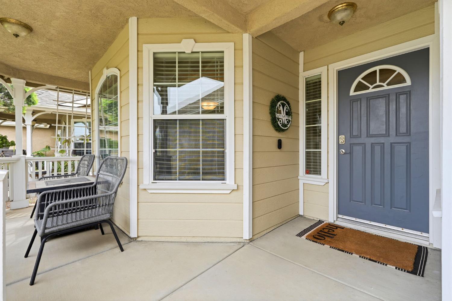 1155 W Julia Way, Hanford, CA 93230