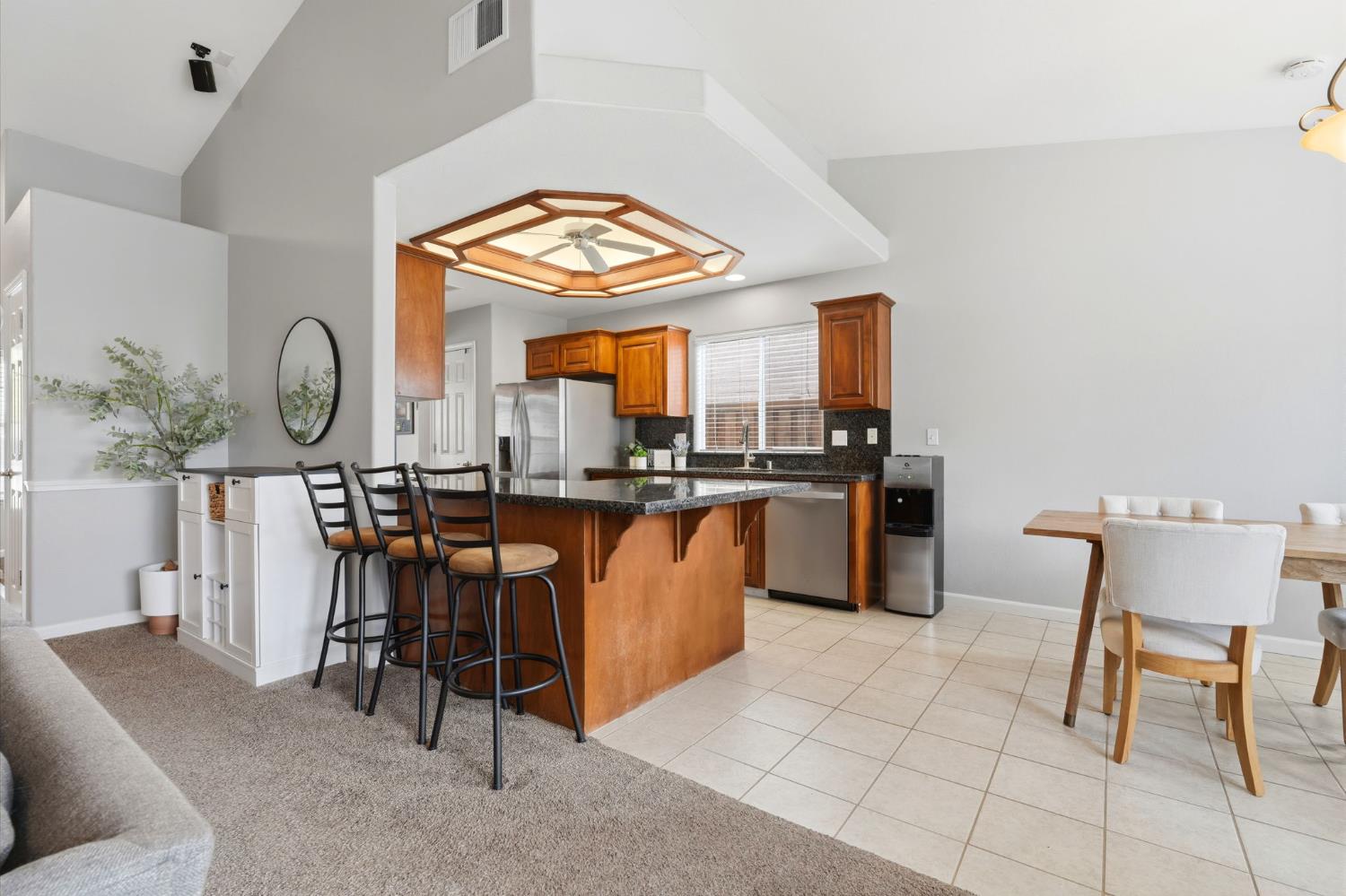 1155 W Julia Way, Hanford, CA 93230