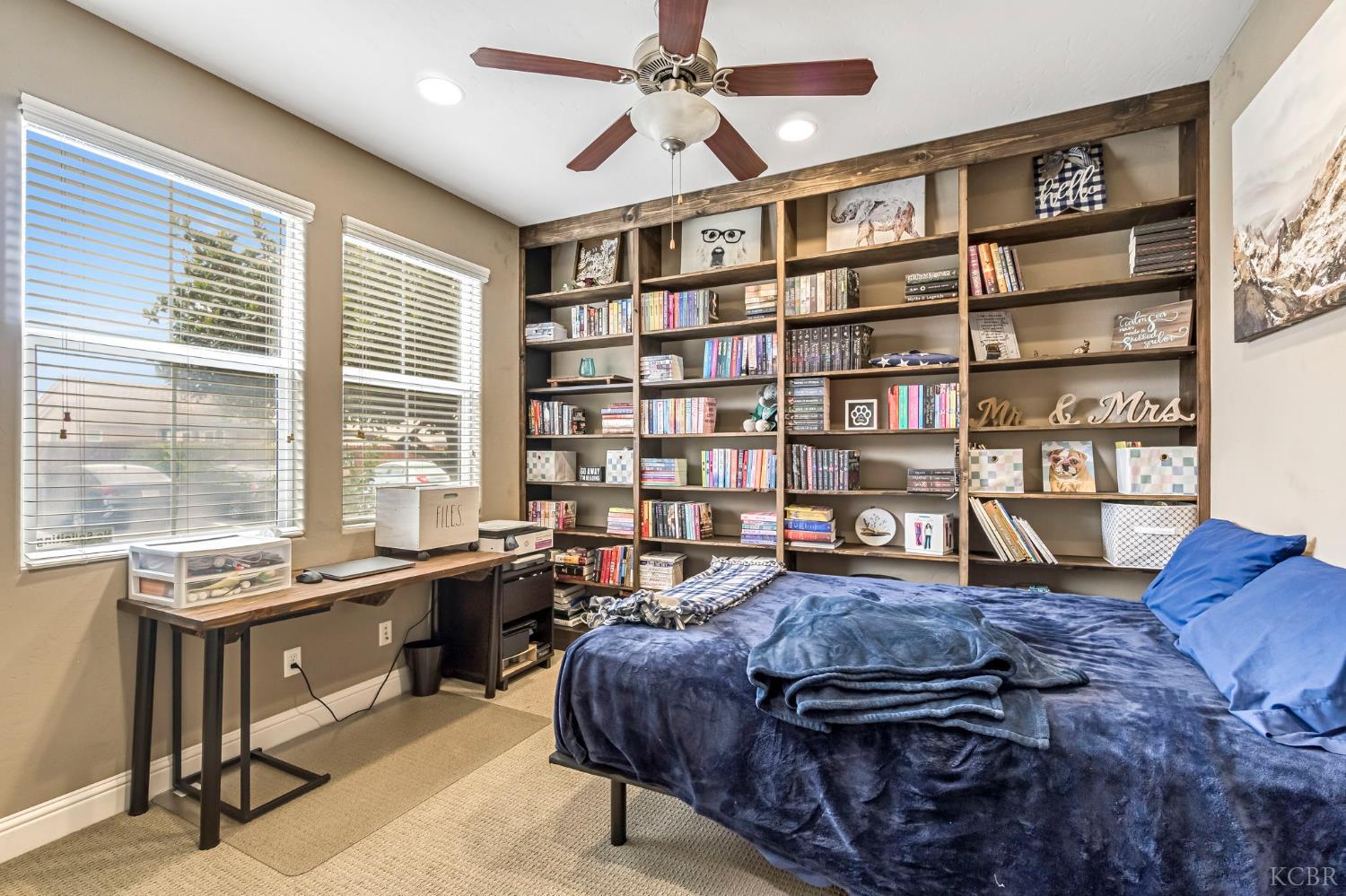 2470 Chardonnay Pl, Hanford, CA 93230