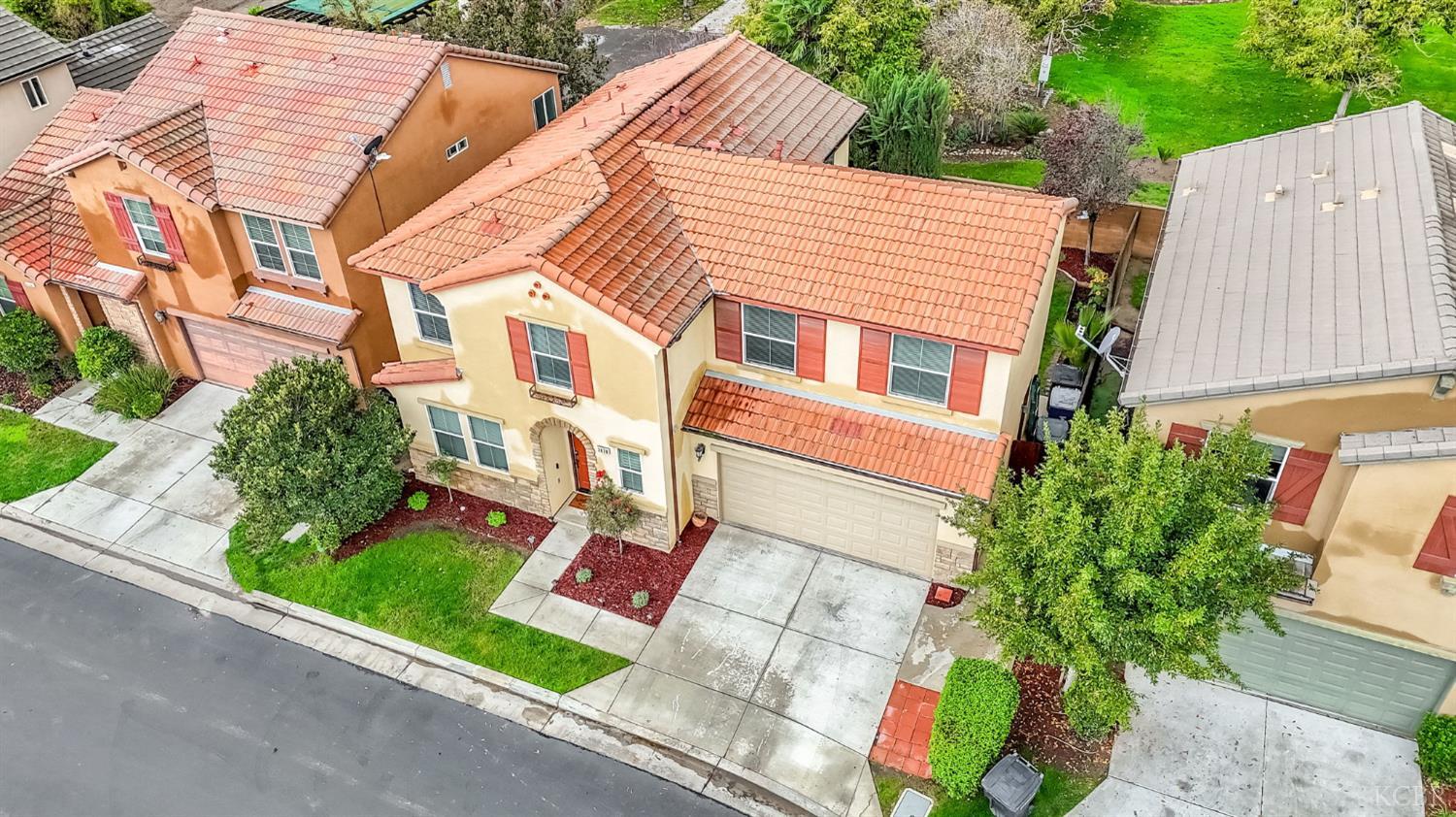 2470 Chardonnay Pl, Hanford, CA 93230