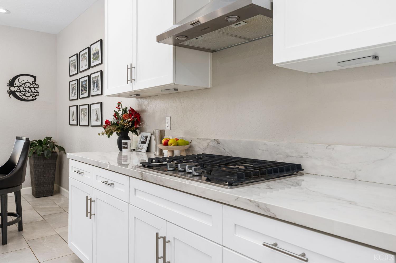 2124 Cortner St, Hanford, CA 93230