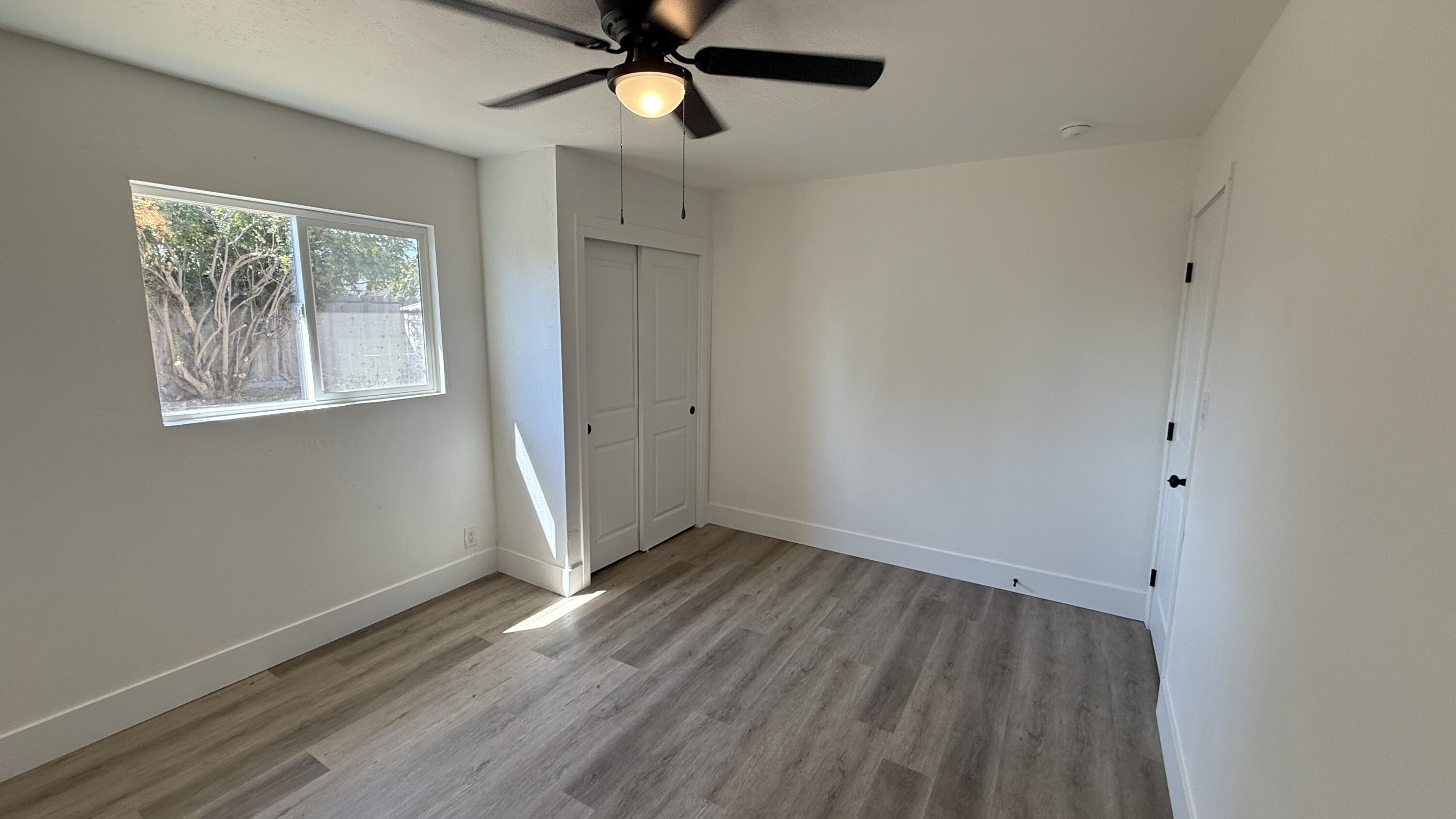 10811 Abby Ln, Hanford, CA 93230