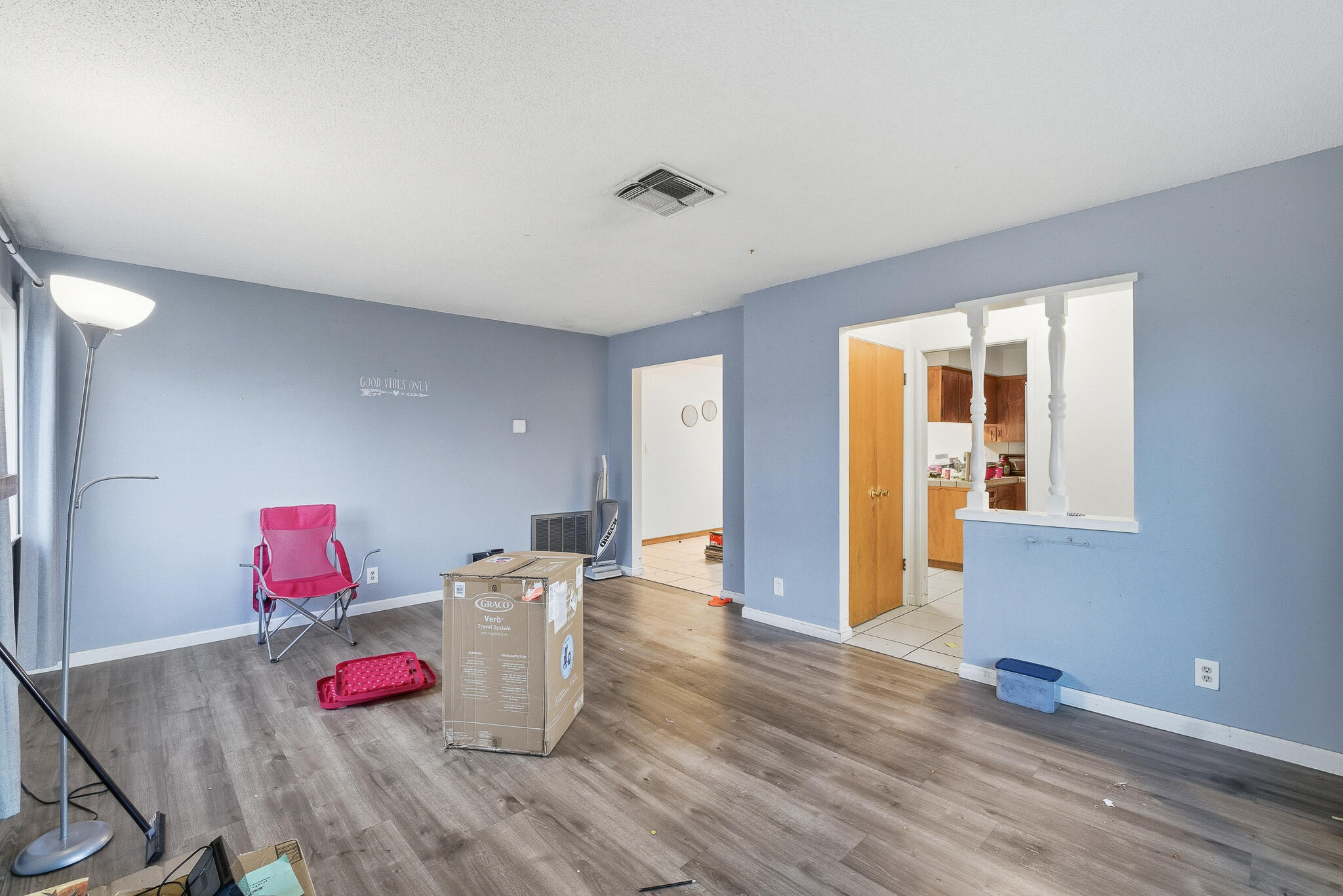 2204 Fairmont Dr, Hanford, CA 93230